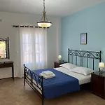Hotel ξενοδοχειο ακρωτηρι 3*