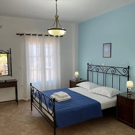 Hotel ξενοδοχειο ακρωτηρι 3*